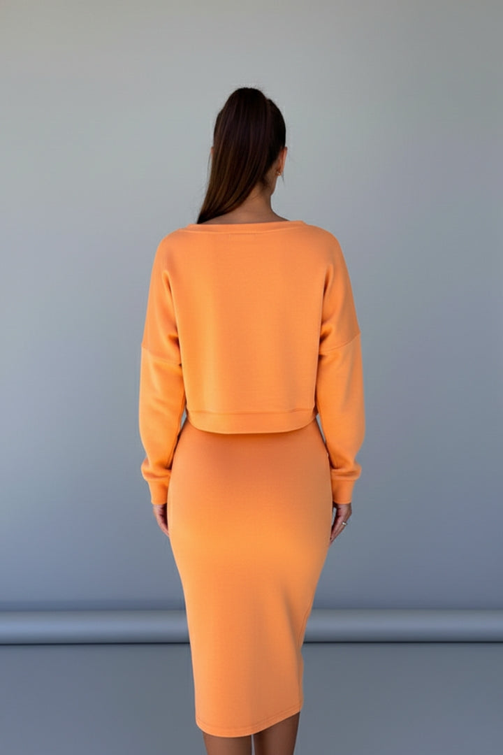 Women's Sweatshirt Dress Set with Fitted Midi Dress and Modern Sweatshirt