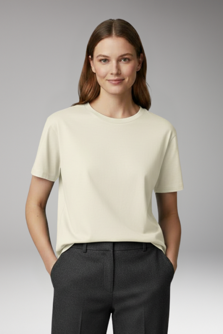 Women's Oversized T-Shirt with Crew Neck and Short Sleeves