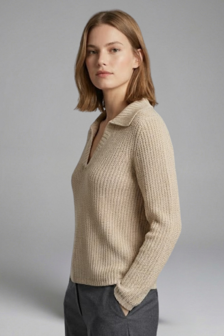 Women’s Top with Open Neck and Three Quarter Sleeves