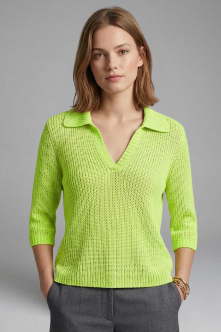 Women’s Top with Open Neck and Three Quarter Sleeves