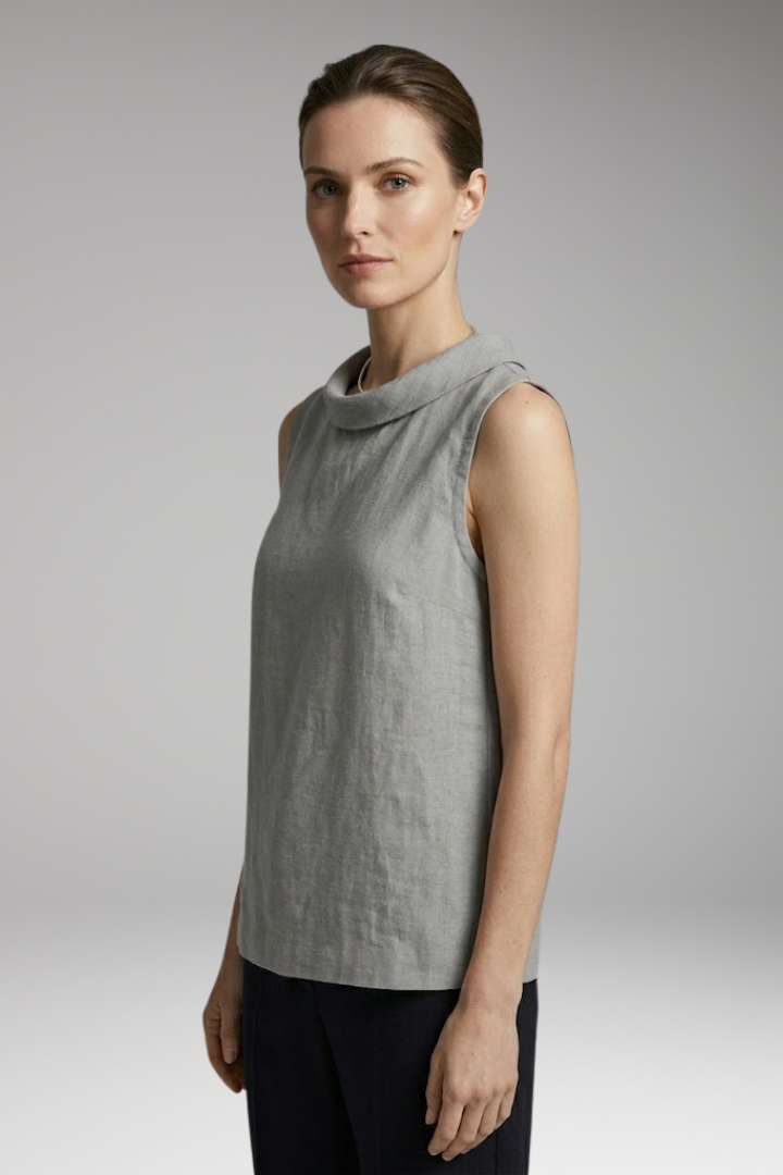 Women’s Top with Roll Collar and Sleeveless Design