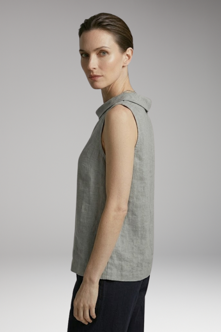 Women’s Top with Roll Collar and Sleeveless Design