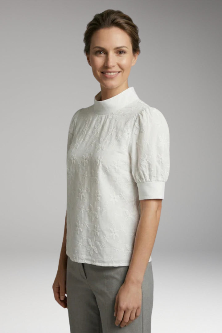 Women’s Top with Stand Collar and Short Sleeves