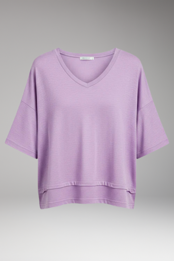 Women’s Top with V-Neck and Short Sleeves