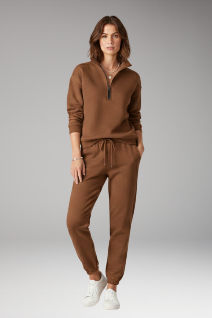 Women’s Tracksuit Set with Half-Zip Sweatshirt and Joggers