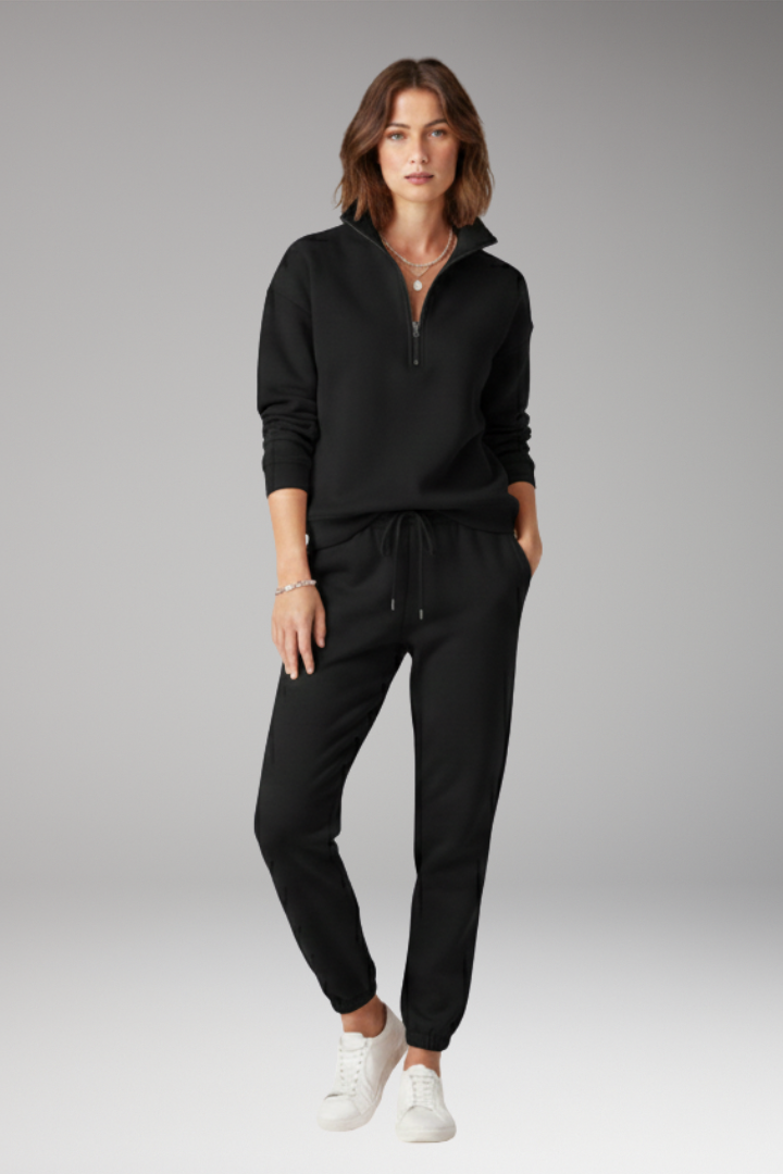 Women’s Tracksuit Set with Half-Zip Sweatshirt and Joggers