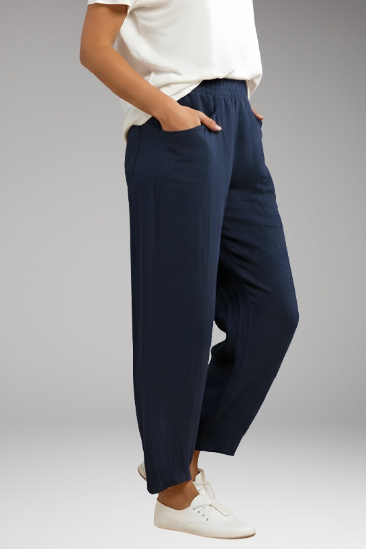 Women’s Trousers with Drawstring Waistband and Wide Leg Design