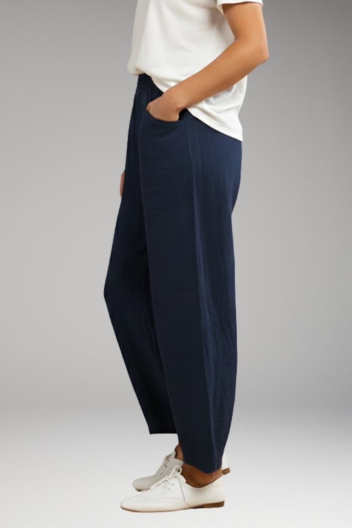 Women’s Trousers with Drawstring Waistband and Wide Leg Design