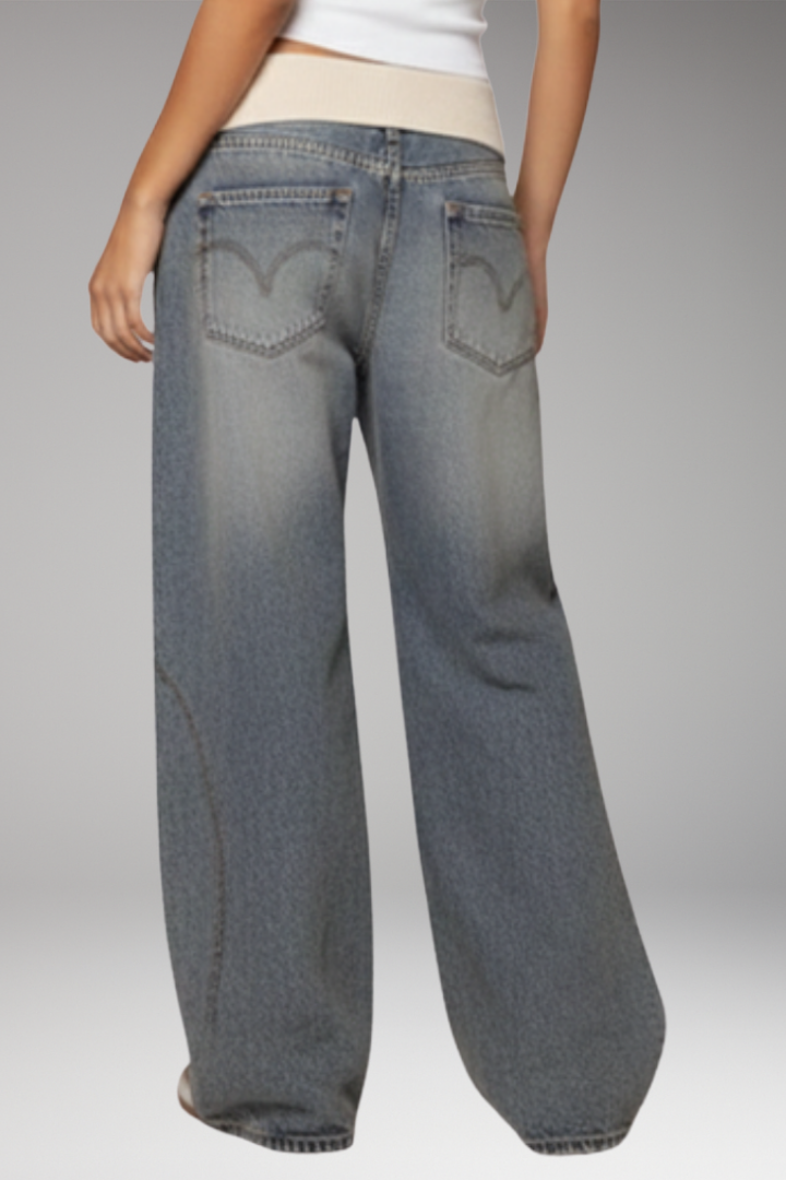Women’s Trousers with Elastic Waist and Wide-Leg Silhouette