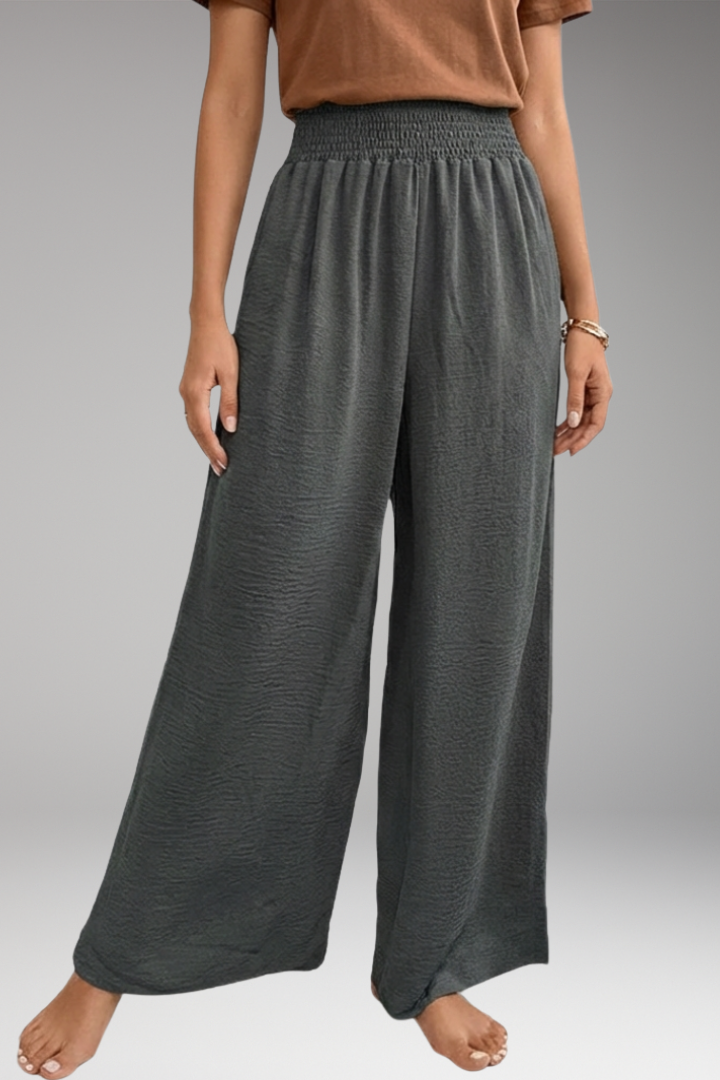 Women's Trousers with Elastic Waist and Wide Legs