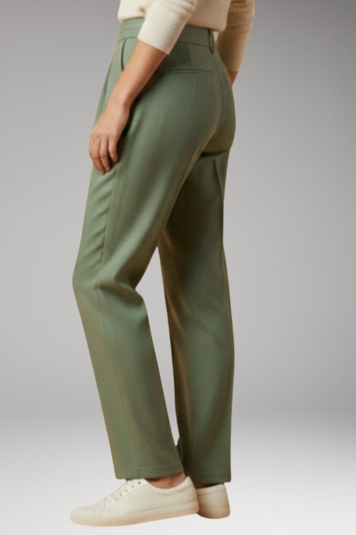 Women’s Trousers with Relaxed Fit and Wide Leg