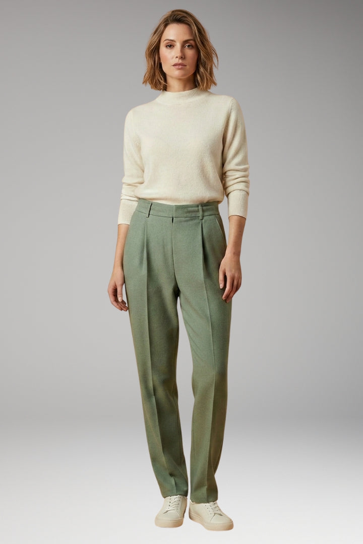 Women’s Trousers with Relaxed Fit and Wide Leg