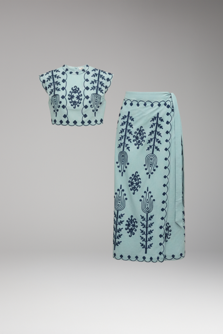 Women's Two-Piece Dress with Embroidery and Relaxed Fit