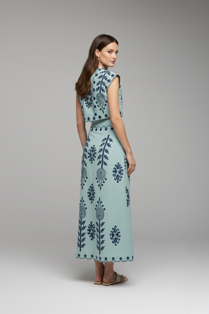 Women's Two-Piece Dress with Embroidery and Relaxed Fit