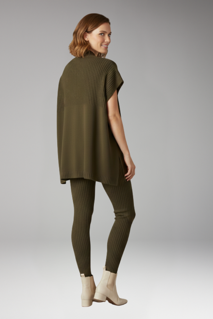 Women's Two-Piece Knitwear Set with Oversized Top