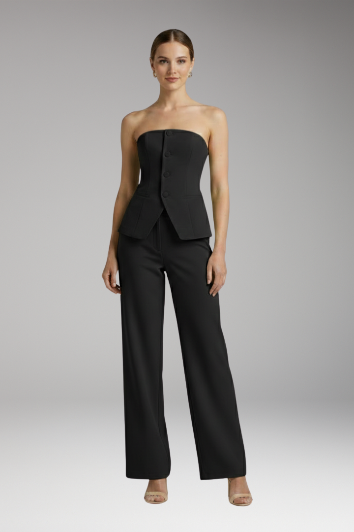 Women’s Two-Piece Outfit with Strapless Top and Wide-Leg Trousers