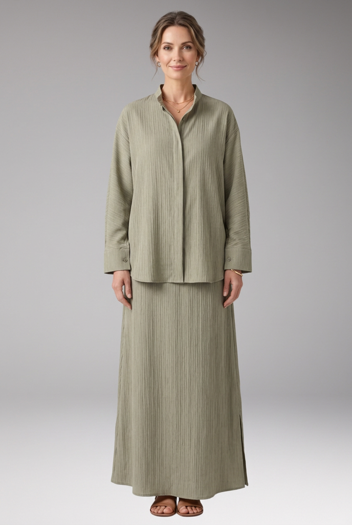 Women’s Two-Piece Set with Maxi Skirt and Oversized Top