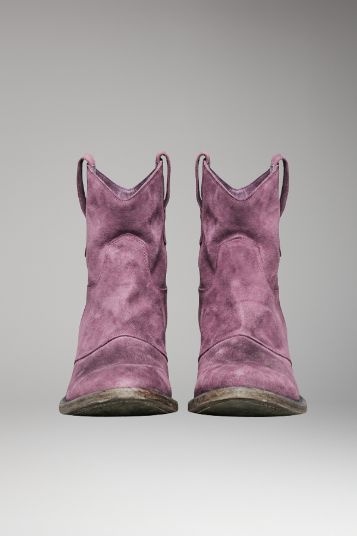 Women's Western Boots with Heel and Pull Tabs