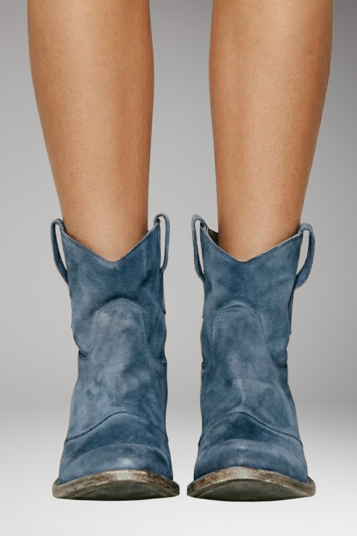 Women's Western Boots with Heel and Pull Tabs