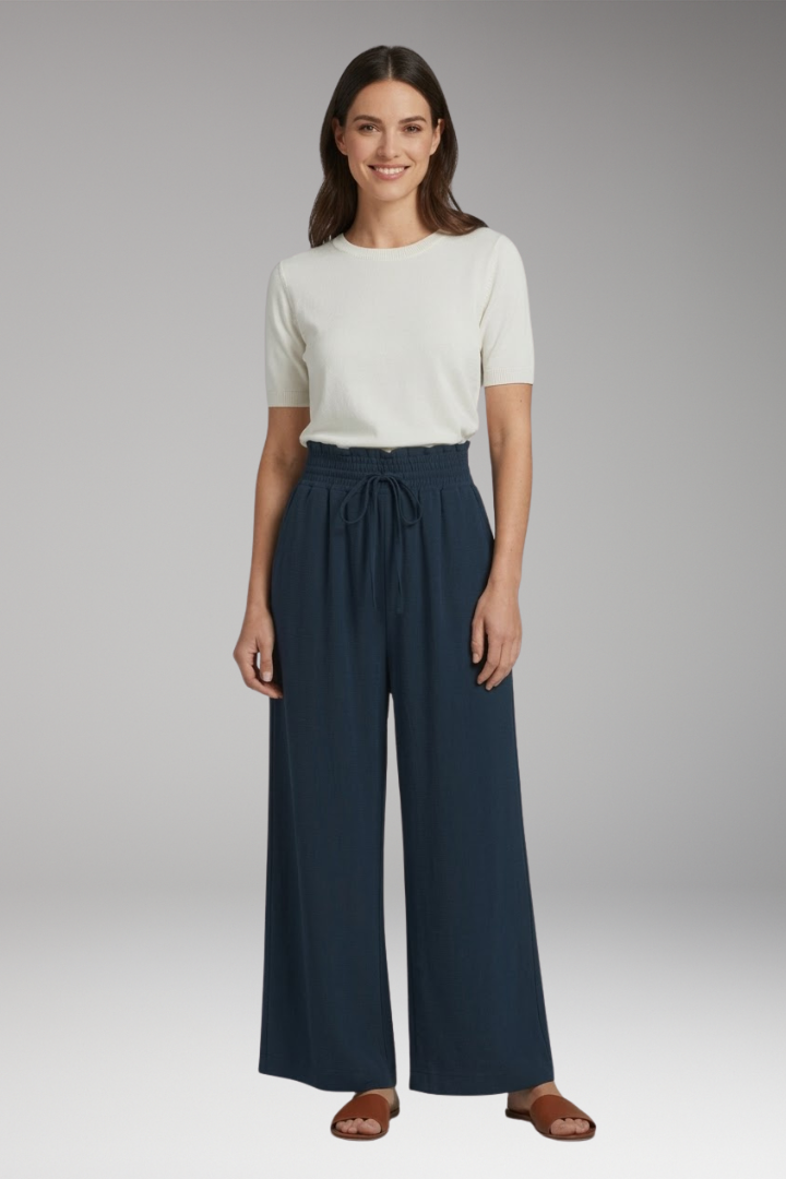Women's Wide Leg Trousers with Side Pockets