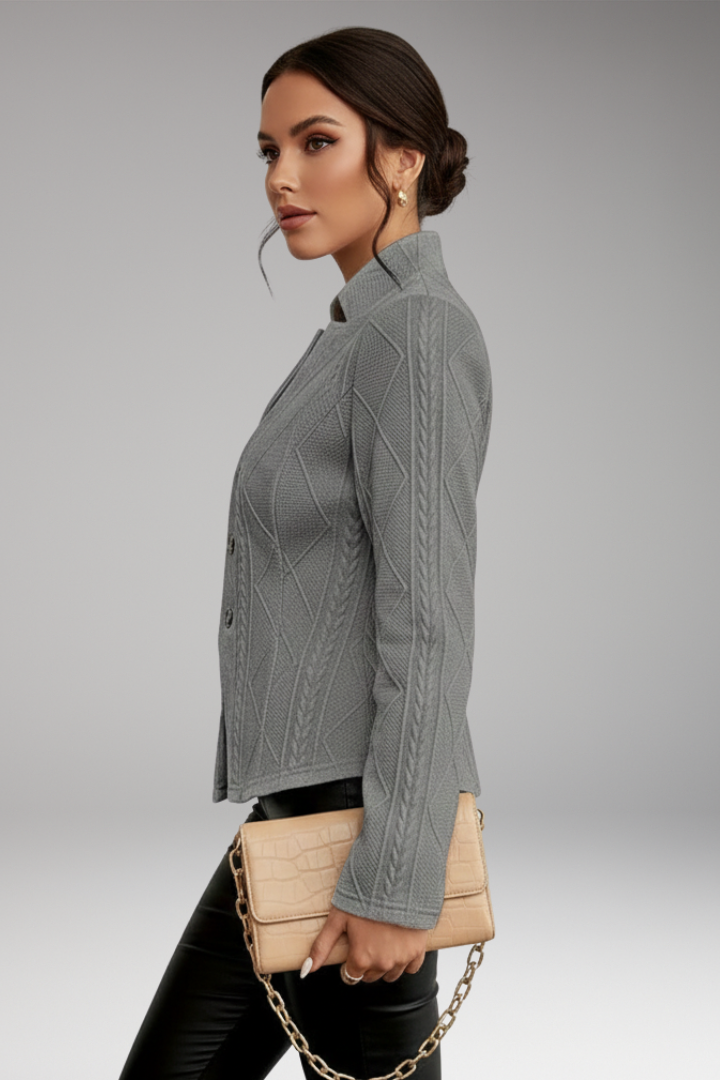 Women’s Jacket with Front Zip and Design for Everyday Use