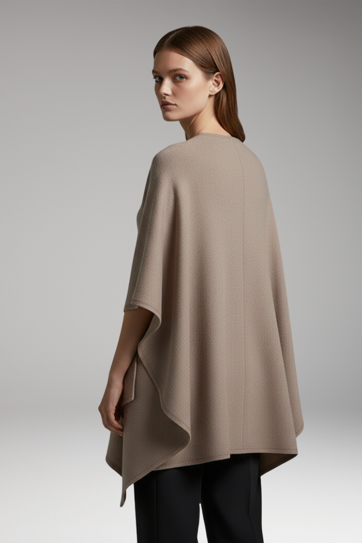 Women’s Poncho Shawl with Double-Sided Design and Wide Drape