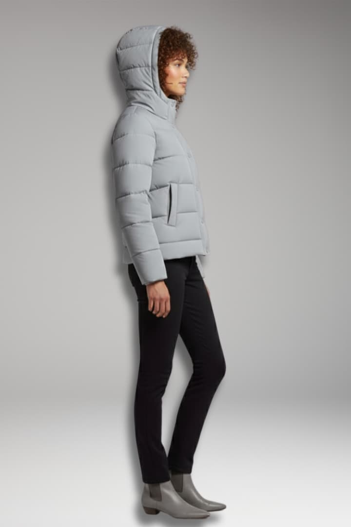 Women’s Puffer Jacket with High Collar and Zipper Closure