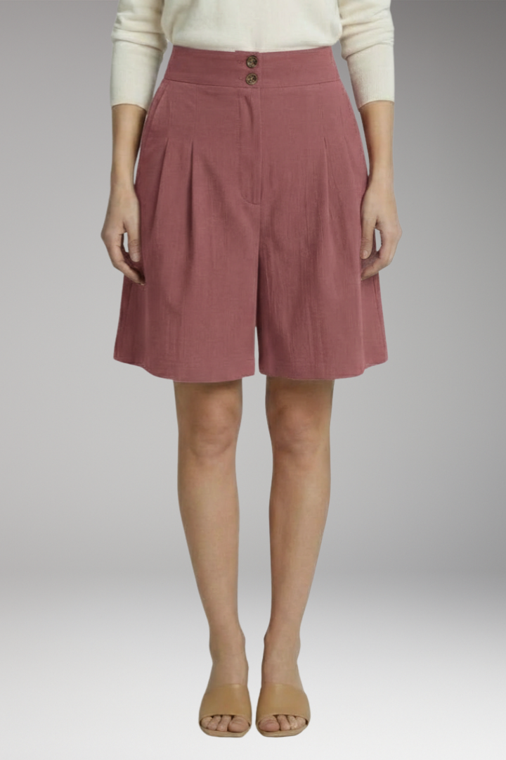 Women’s High-Waisted Shorts with Side Pockets