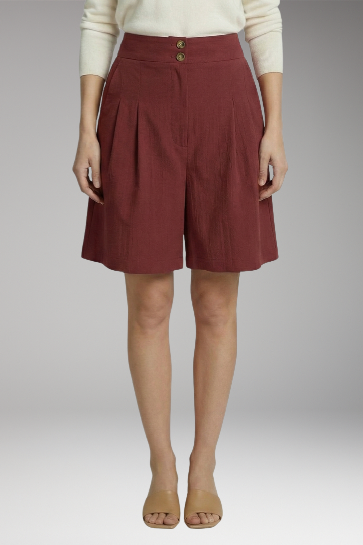 Women’s High-Waisted Shorts with Side Pockets
