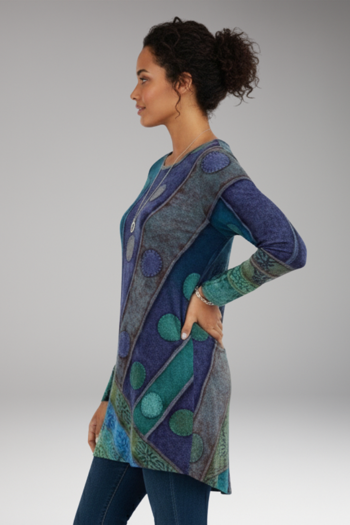 Women’s Tunic Top with Round Neckline and Patchwork Pattern
