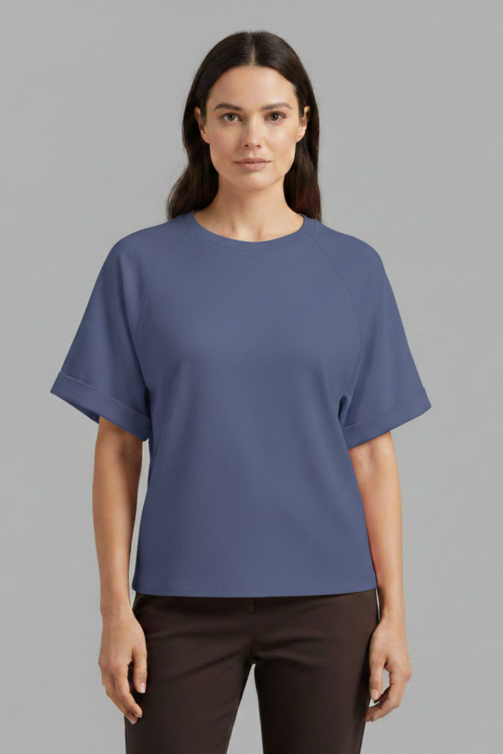 Women's Oversized T-Shirt with Round Neck and Rolled Cuffs
