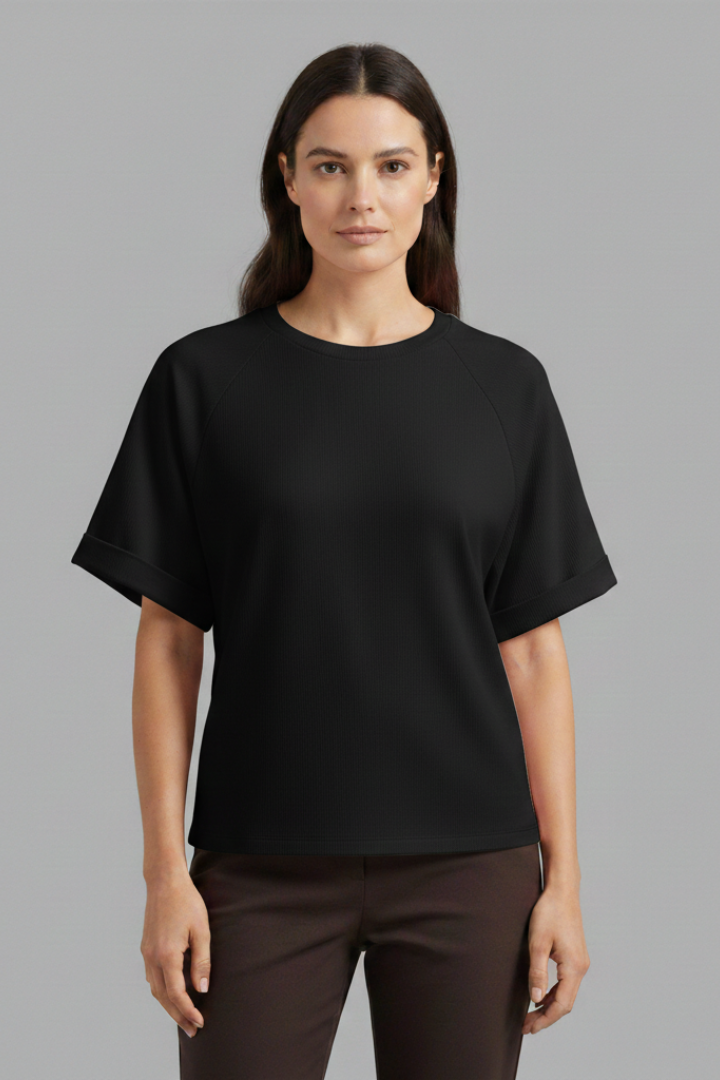 Women's Oversized T-Shirt with Round Neck and Rolled Cuffs
