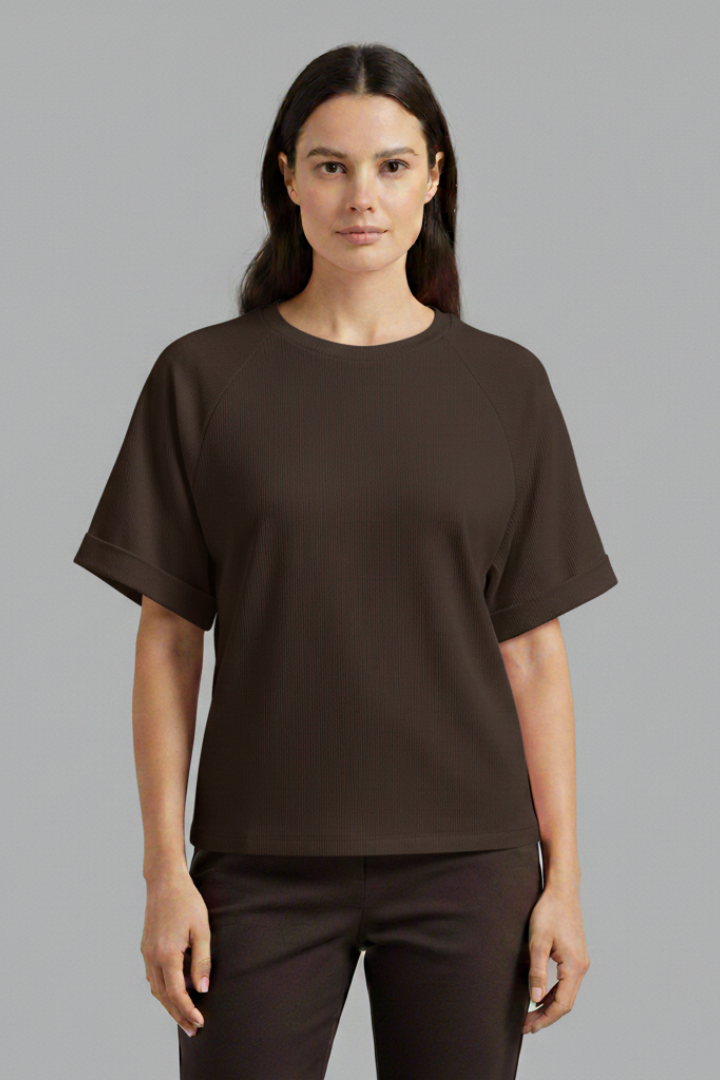 Women's Oversized T-Shirt with Round Neck and Rolled Cuffs