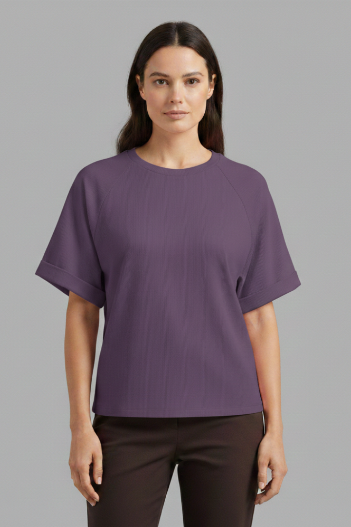 Women's Oversized T-Shirt with Round Neck and Rolled Cuffs