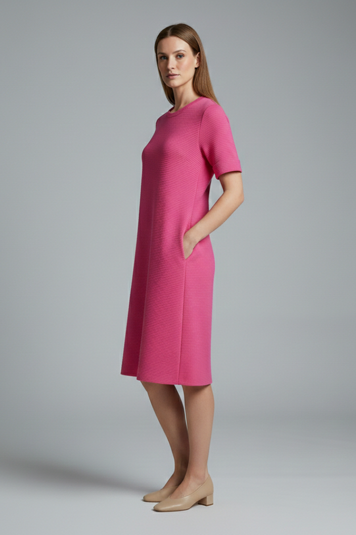 Women's Casual Dress with Relaxed Fit and Practical Pockets