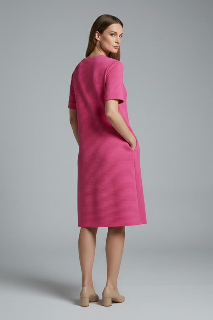 Women's Casual Dress with Relaxed Fit and Practical Pockets