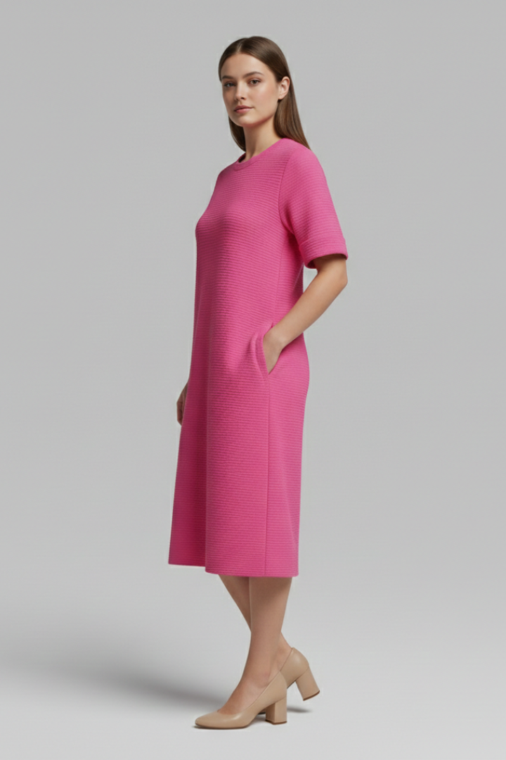 Women's Casual Dress with Relaxed Fit and Practical Pockets