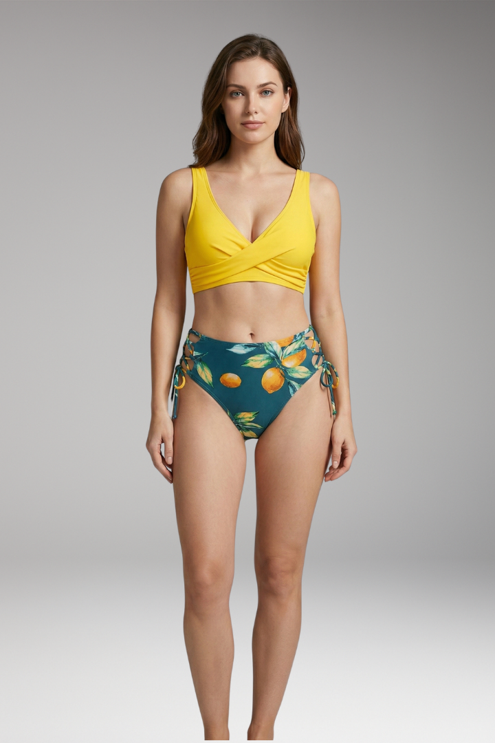 Women’s Crisscross Bikini Set with Floral Print and High-Waisted Bottom