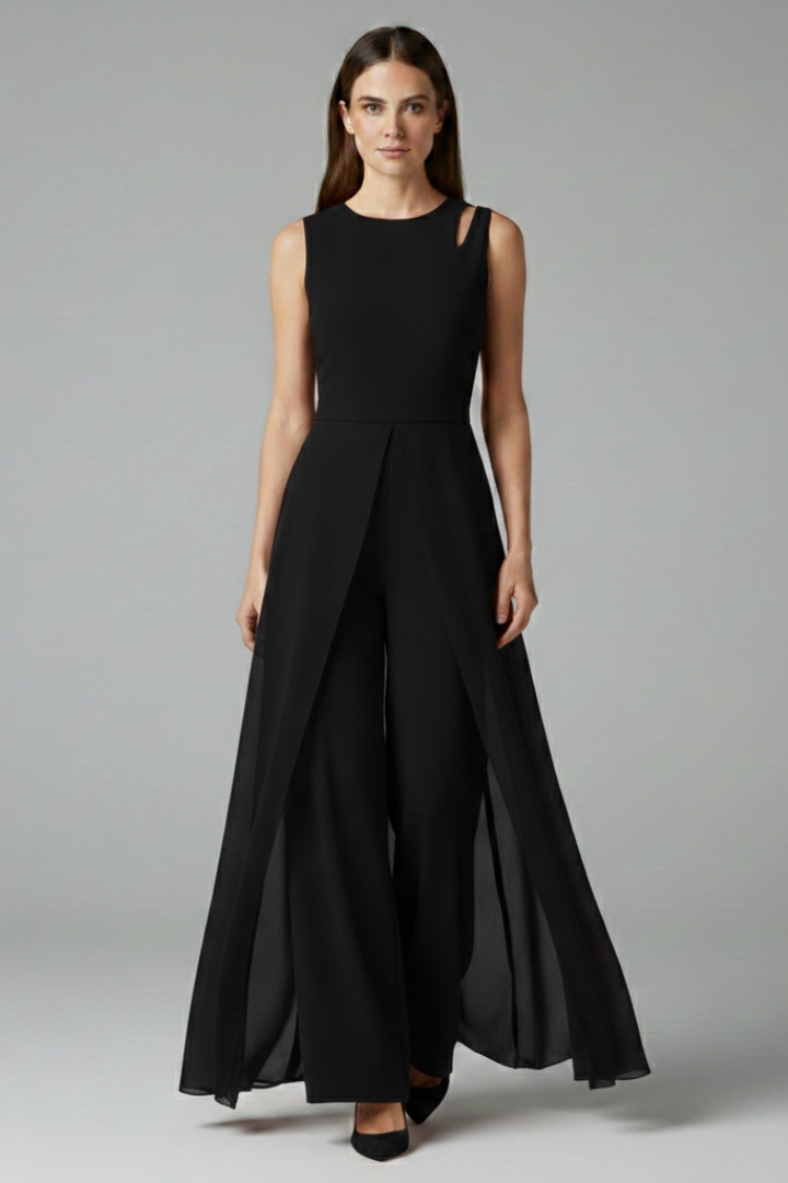 Women's Evening Dress with Slit and Figure-Flattering Fit