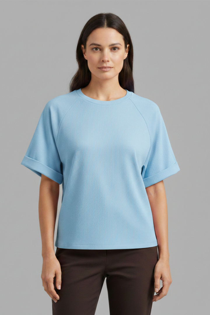 Women’s Oversized T-Shirt with Round Neck and Wide Sleeves