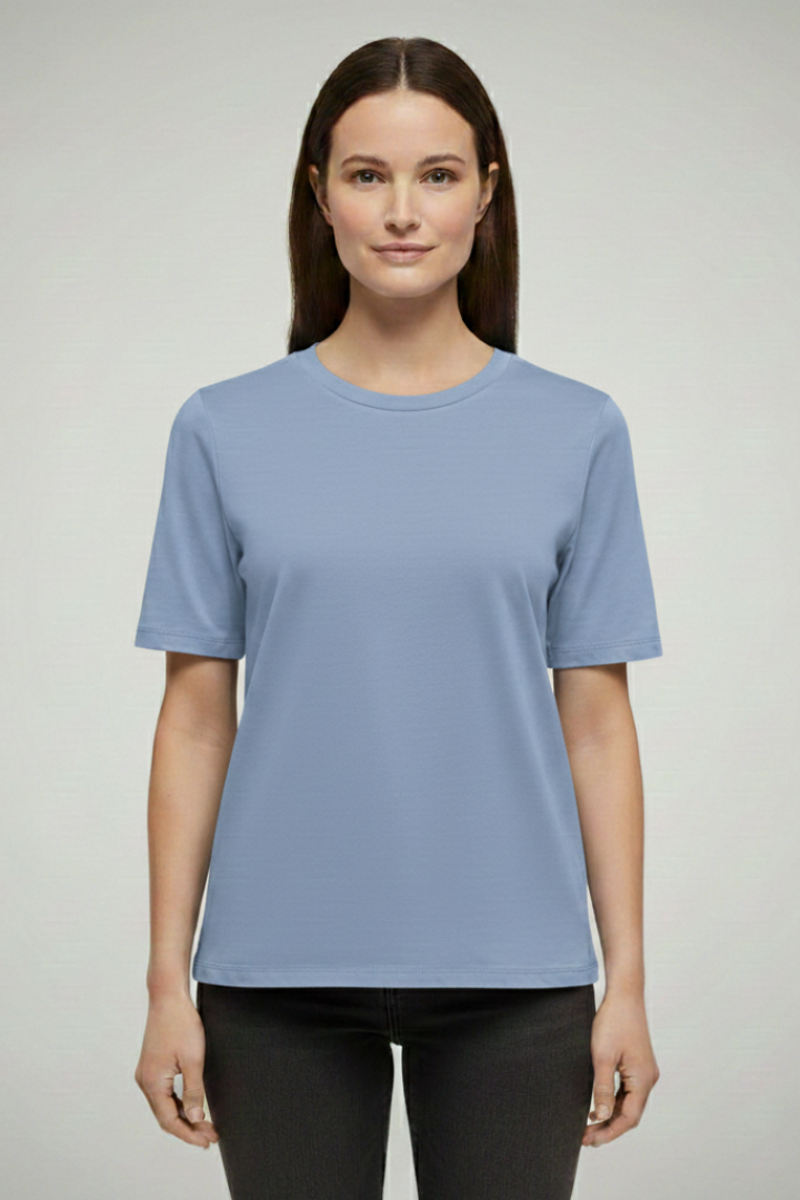 Women's T-Shirt with Round Neck and Short Sleeves