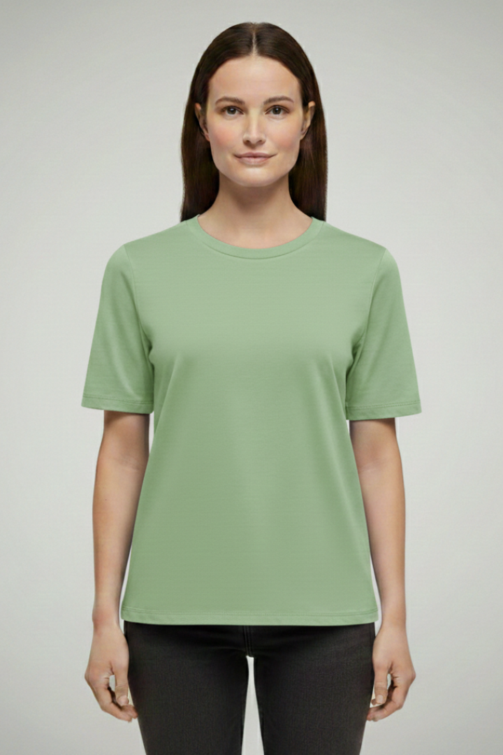 Women's T-Shirt with Round Neck and Short Sleeves