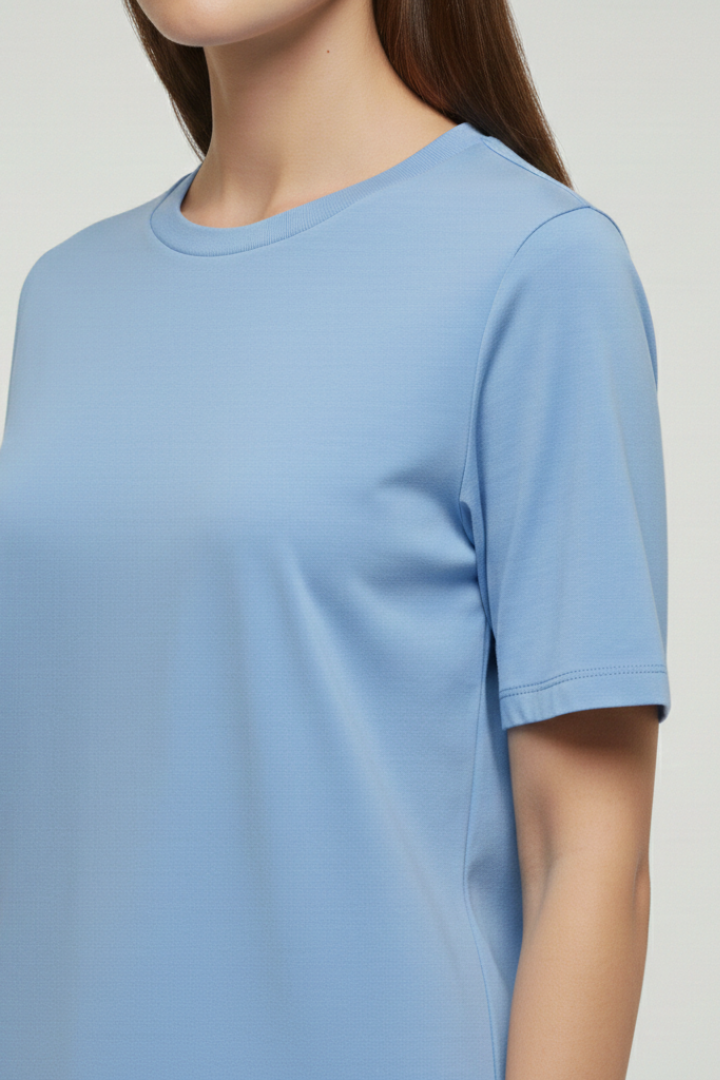 Women's T-Shirt with Round Neck and Short Sleeves
